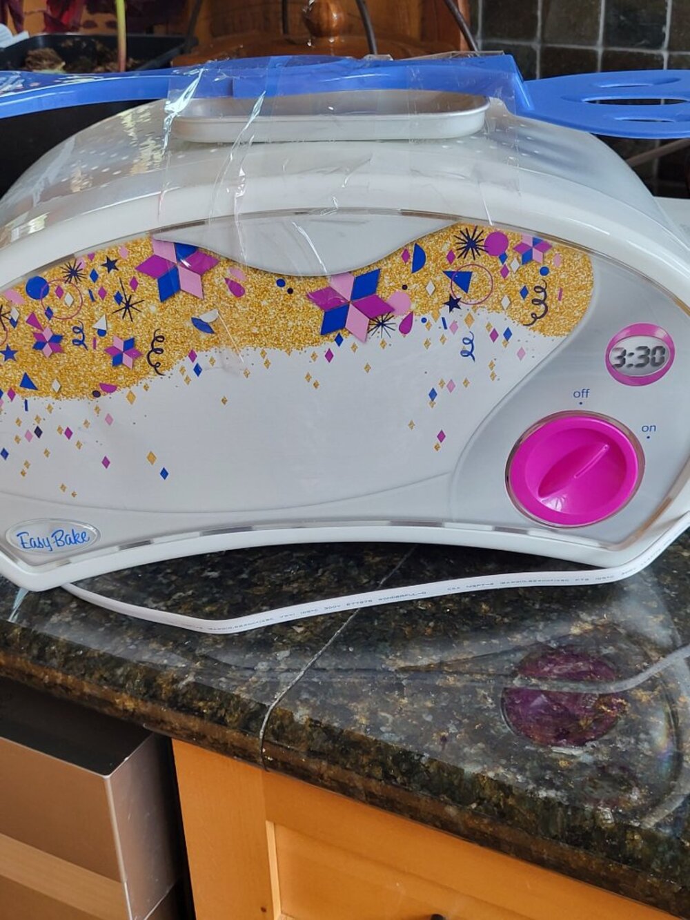 Easy Bake Ultimate Oven Baking Star Edition , Tray and Spatula - Gently Loved!